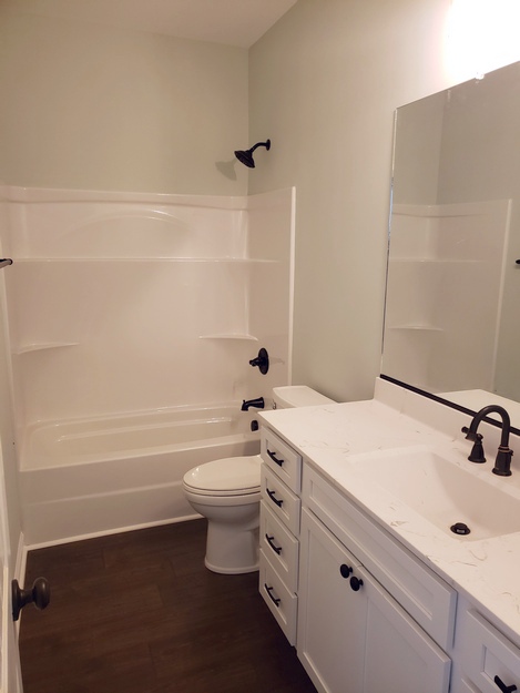 ROBERTS HOME 05 ROBERTS HOME 05